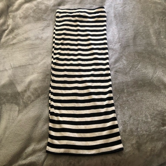 Love Culture cream and black ribbed skirt size small - Picture 1 of 5